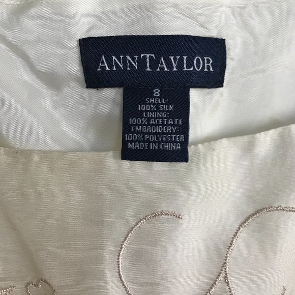 Ann Taylor Embroidered 100% Silk Dress Tank Top 8 * - Picture 2 of 7